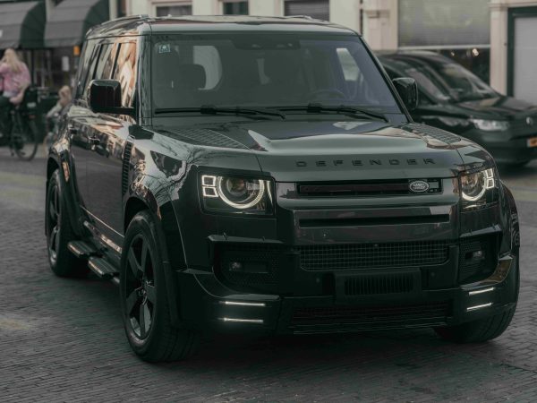 Car Rental in Dubai – The Smart Choice for Business Travelers
